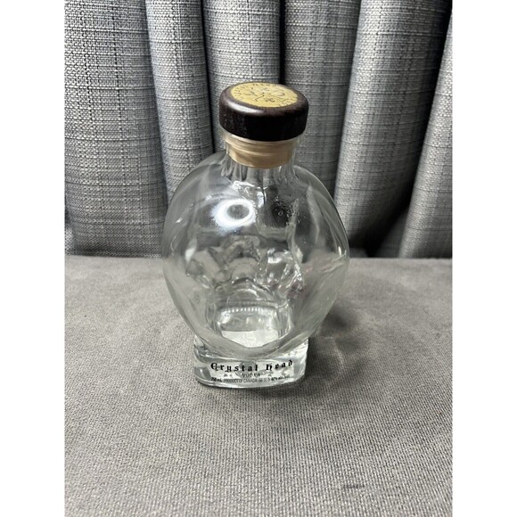 Crystal Head Vodka Skull Bottle Empty 750 ml Original Stopper By Dan Ackroyd - Picture 6 of 10